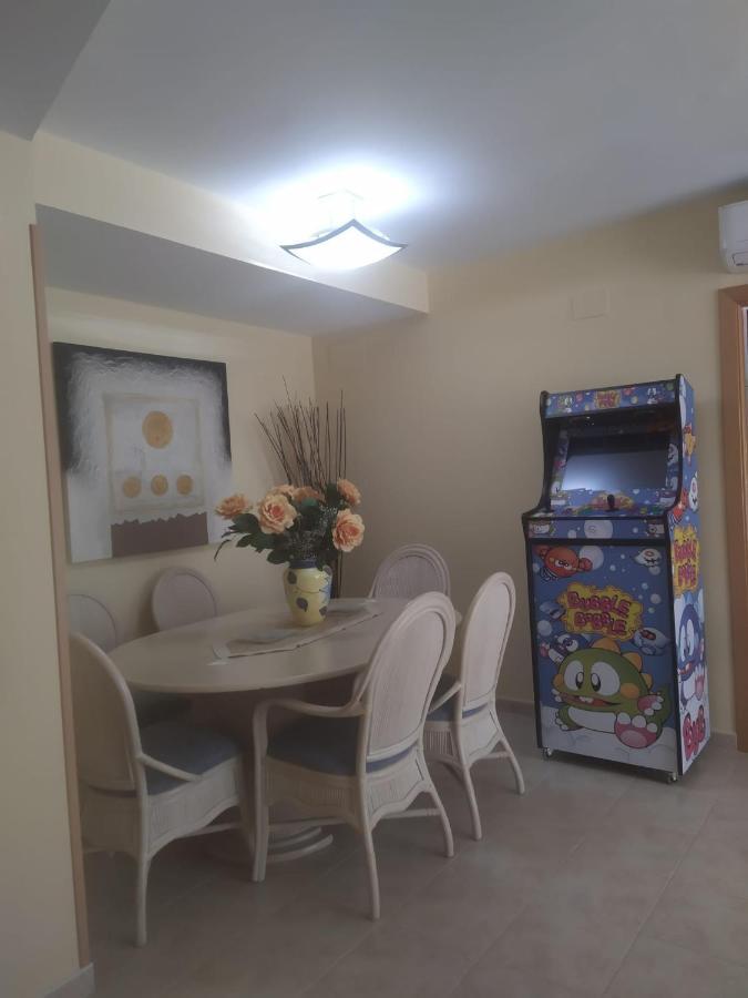 Las Terrazas I Magic World, Con Movistar Total, Disney Plus, Prime Y Mas Servicios Streaming Oropesa del Mar Exterior foto